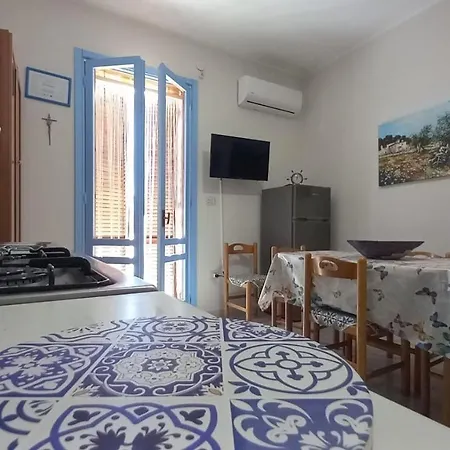 Casa Pierina-centralissima Con Posto Auto Appartamento *